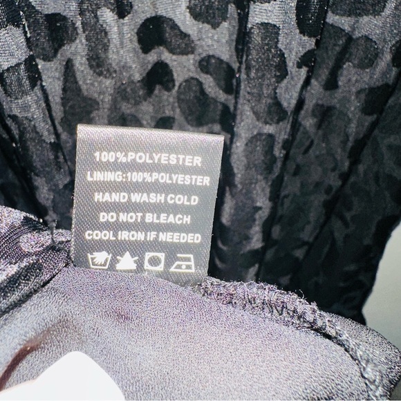 Buddy Love Women's Size Small Kylie Black with Black Leopard Velvet Dress - Picture 9 of 10